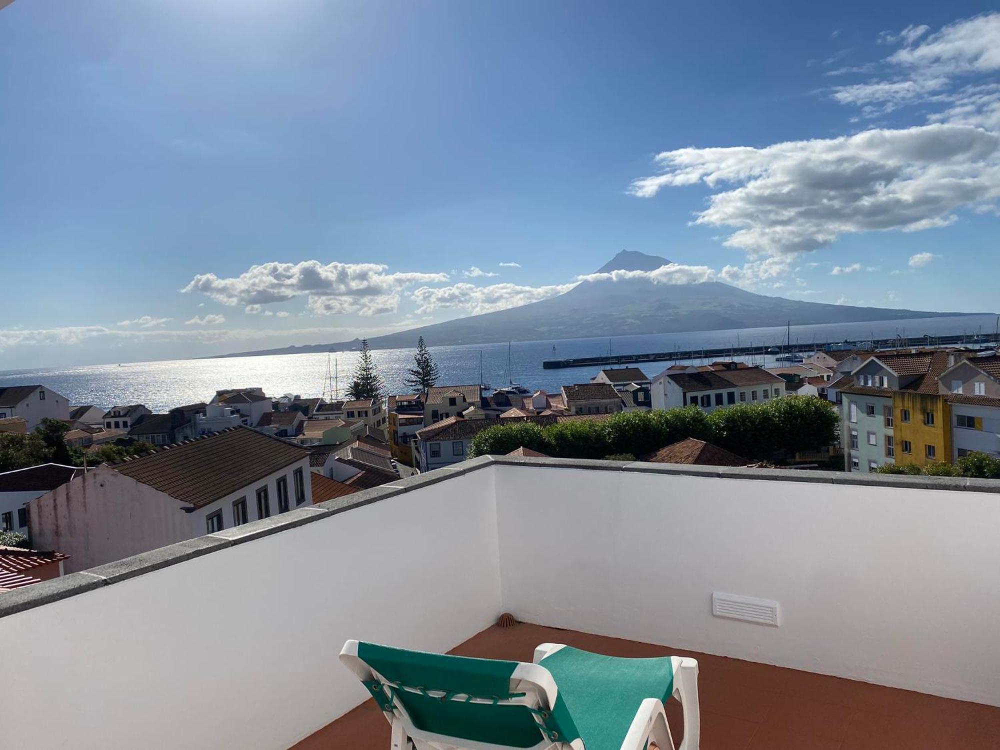 Apartamentos Turisticos Verdemar Horta  Eksteriør billede