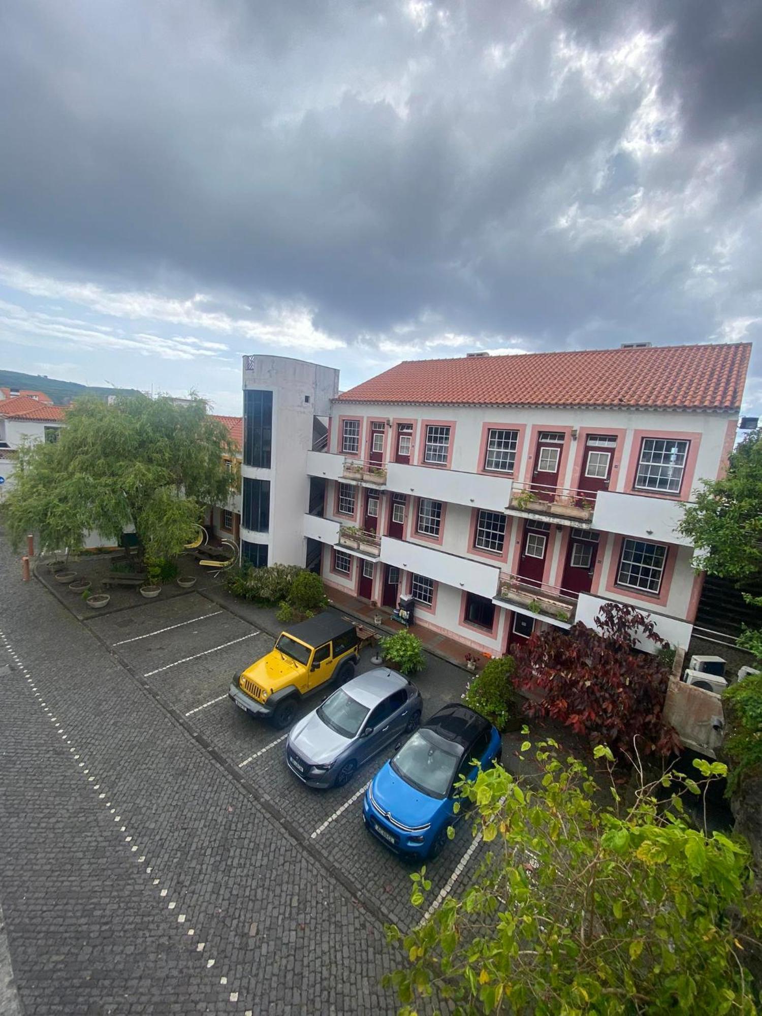 Apartamentos Turisticos Verdemar Horta  Eksteriør billede