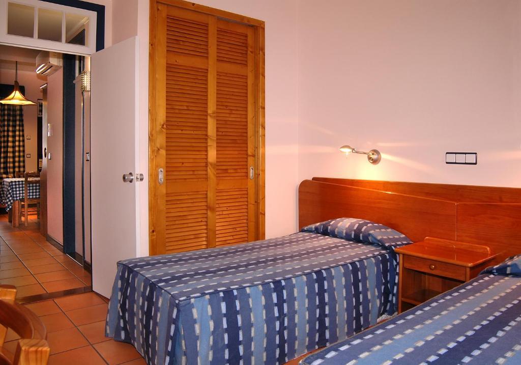 Apartamentos Turisticos Verdemar Horta  Værelse billede