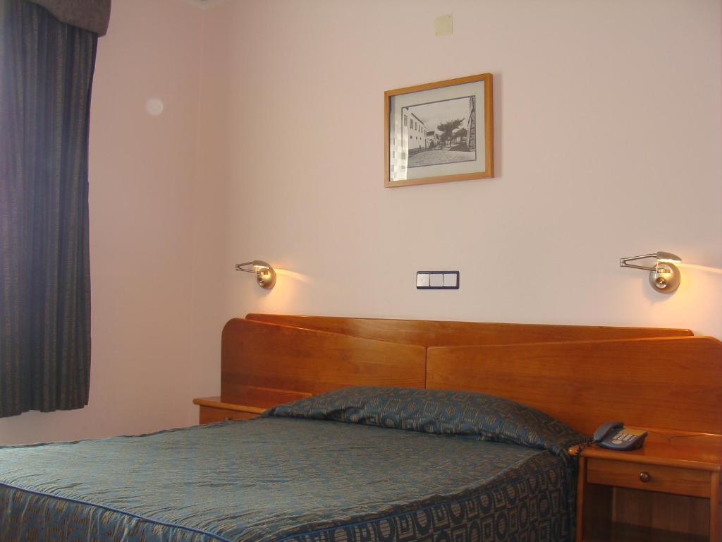 Apartamentos Turisticos Verdemar Horta  Værelse billede