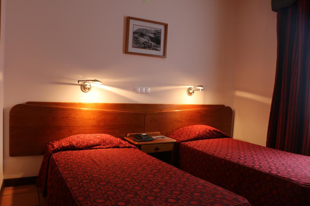 Apartamentos Turisticos Verdemar Horta  Eksteriør billede
